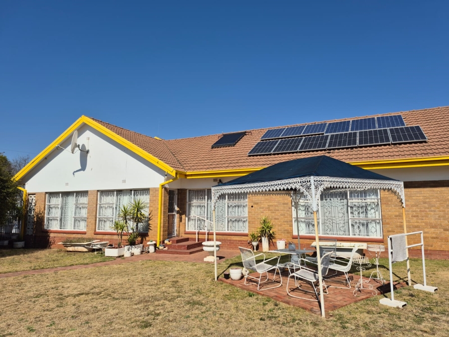 4 Bedroom Property for Sale in Vredefort Free State